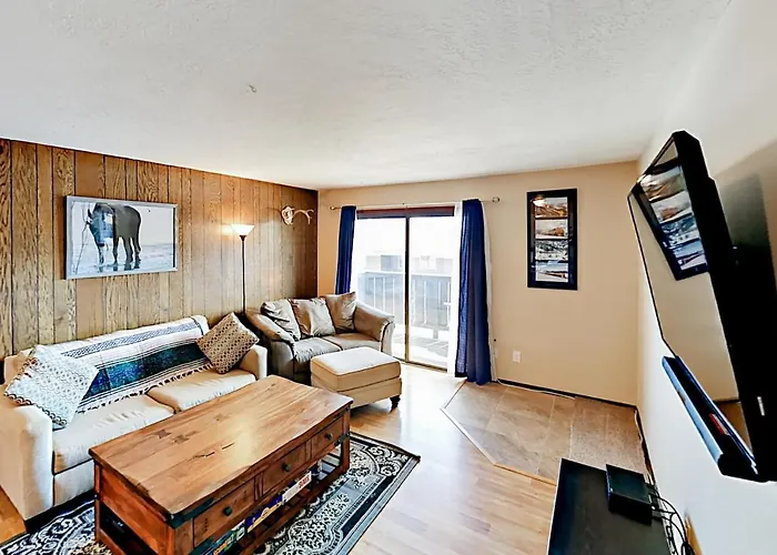 Mountian View Condo Unit S303