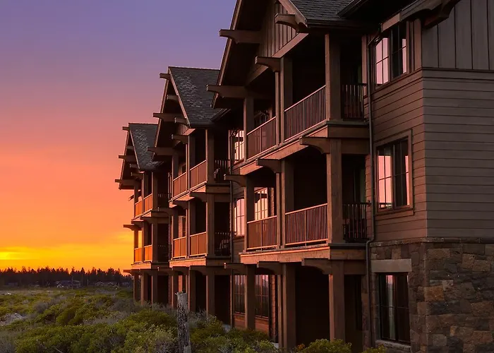 Tetherow Hotel Deschutes River Woods