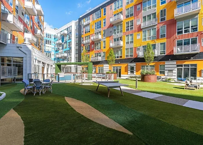 Park Avenue Condos By Barsala