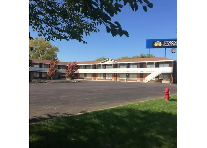 Corn Palace Inn