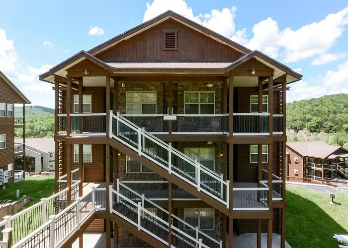 Blue Bird View Hotel Branson