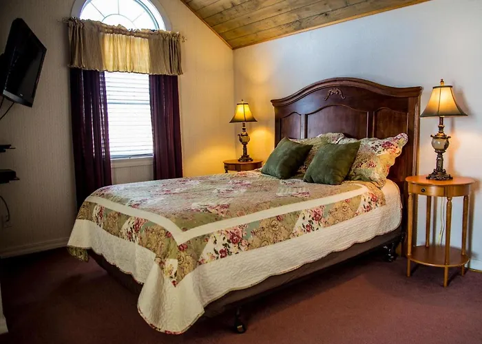 Grist Mill Inn Monticello