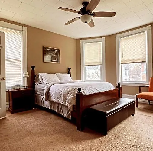 Point Breeze Guest House Pittsburgh