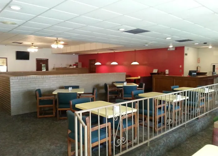 Palm Aire Hotel And Suites Weslaco