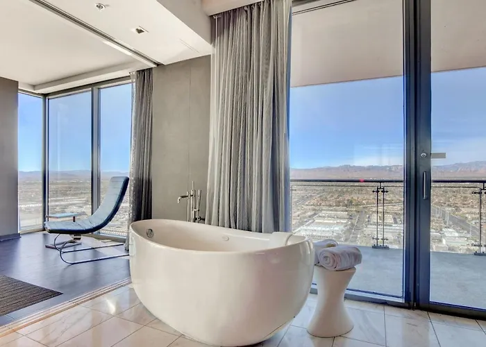 Private Luxury Panoramic Suite At Palms Place Las Vegas