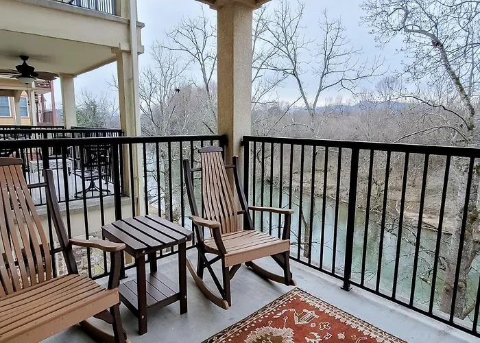 Jan'S Riverside Retreat Pigeon Forge