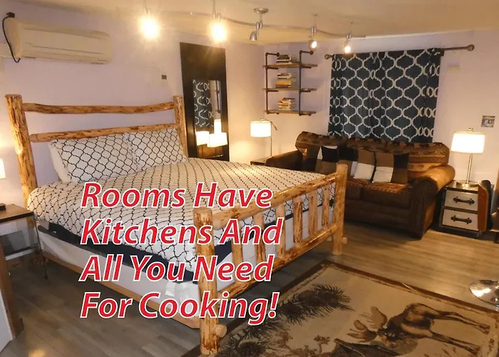 Yellowstone Motel - Adults Only - All Rooms Have Kitchens
