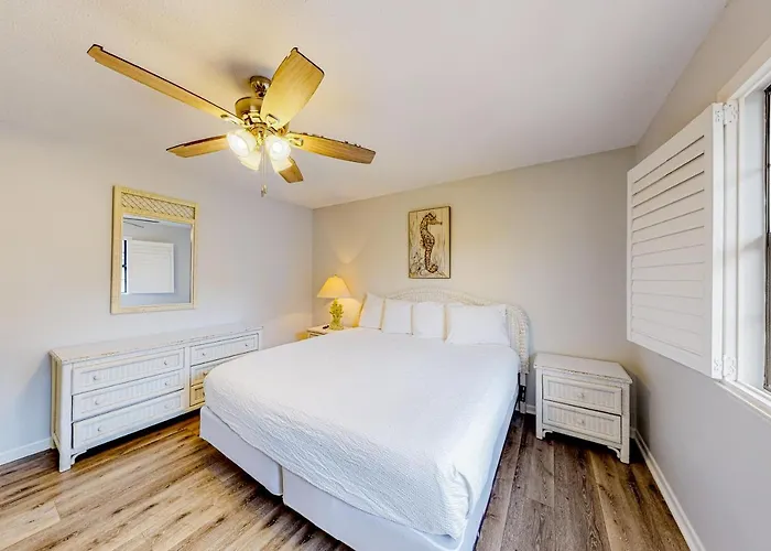 Seascape Golf Villas 11G Destin