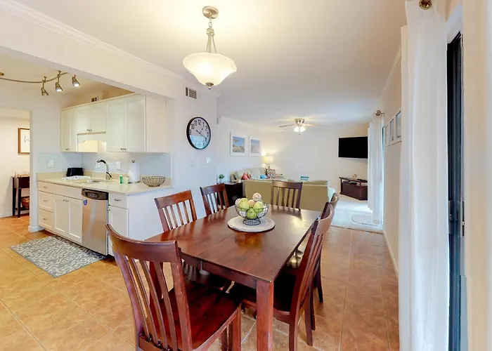 Seascape Garden Villas 18B