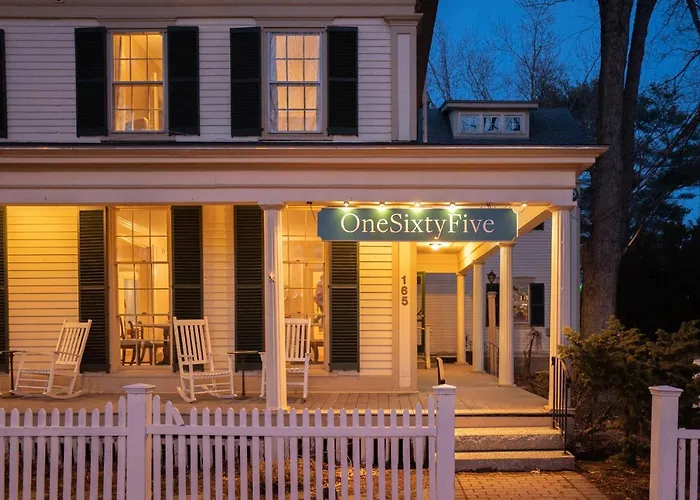 Onesixtyfive, The Inn On Park Row