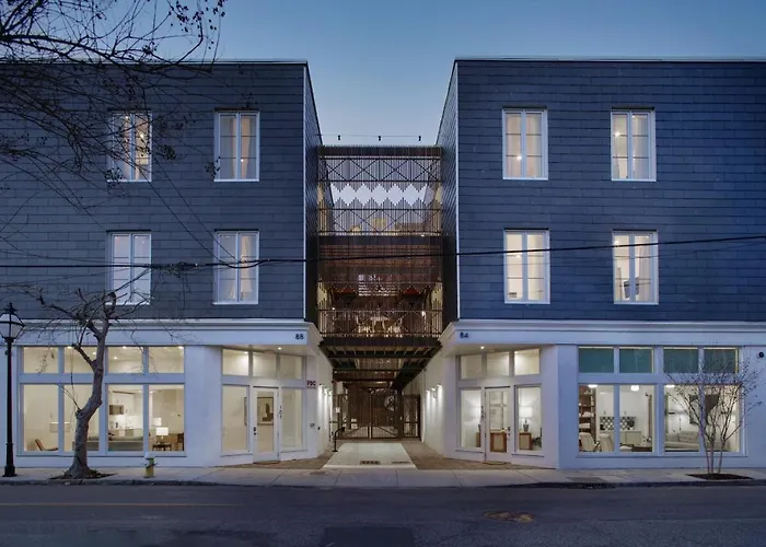 The Iris Hotel Charleston