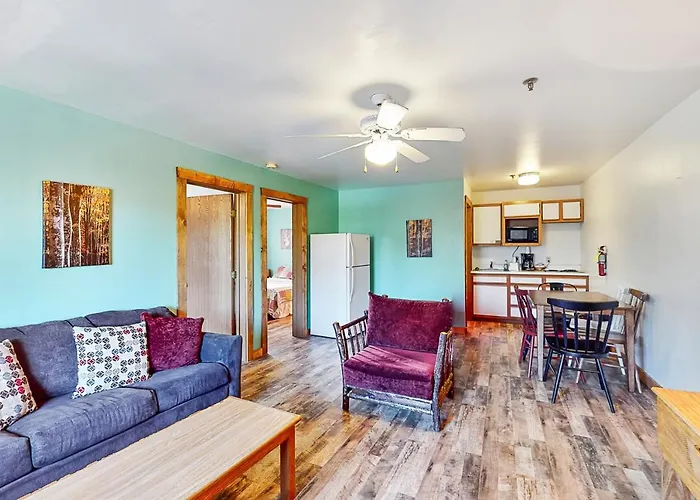 White Wing Lodge Unit 325 Branson