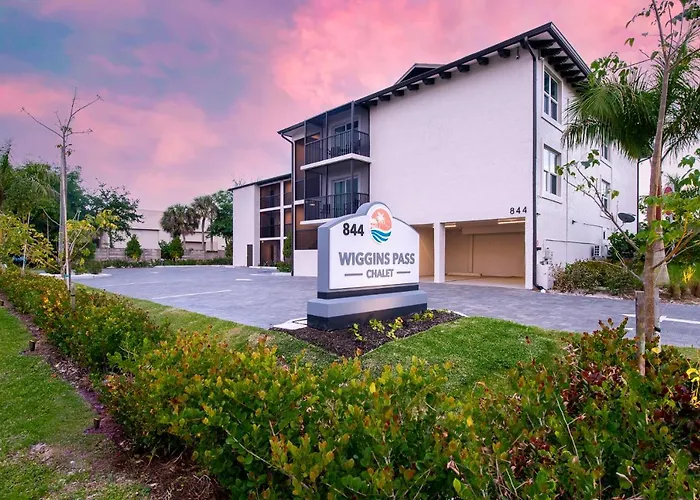 Wiggins Pass Chalet Bonita Springs