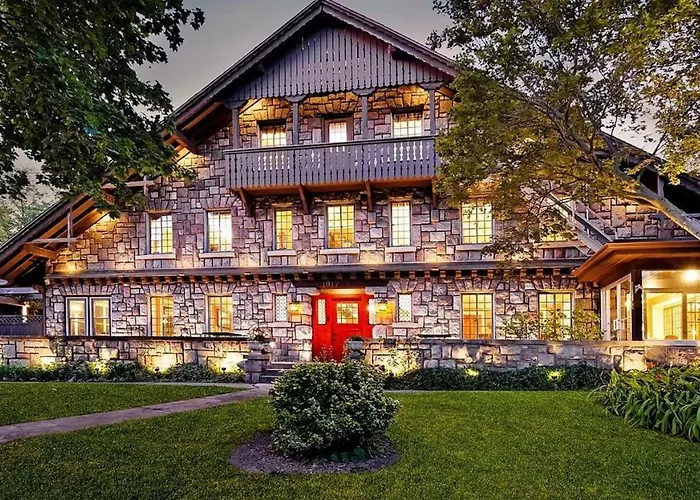 Stone Chalet Bed & Breakfast Inn