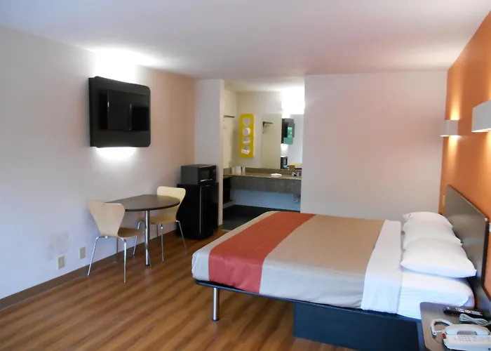 Motel 6-San Antonio, Tx - South Ih-10 East