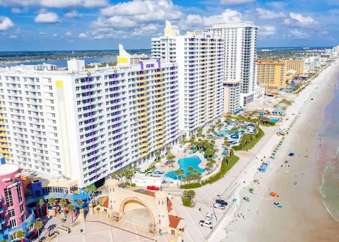 Beachfront Bliss At Ocean Walk Resort - Unit 1701 Daytona Beach