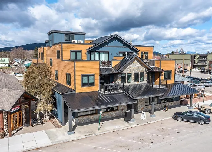 Whitefish Central Apartment