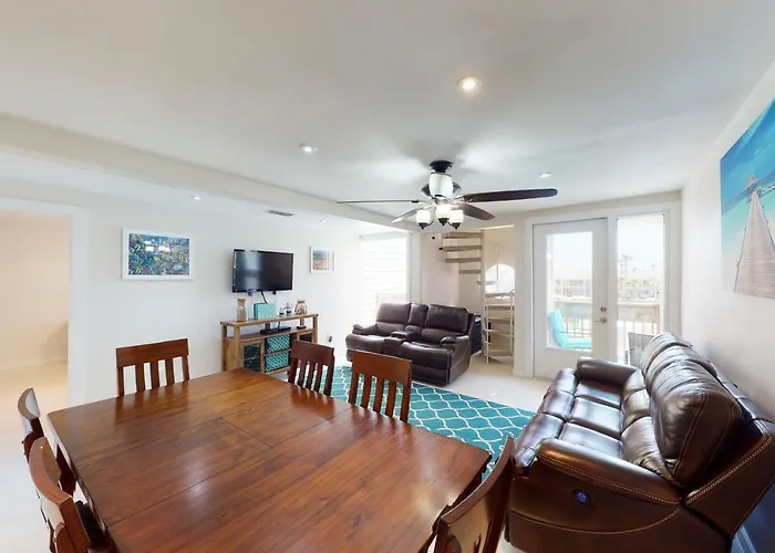 Solare Garden Villa 877