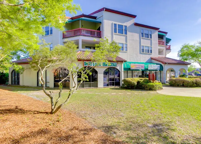 The Inn At St Thomas Square 1309C Lower Grand Lagoon