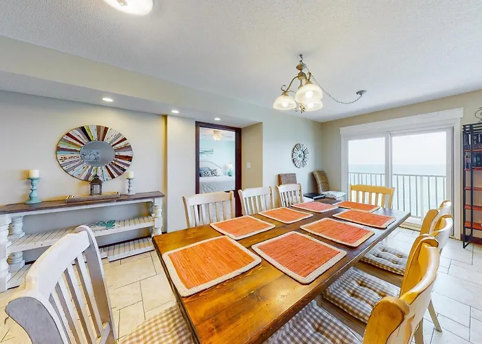 Edgewater West #103