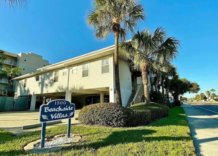 Beachside Villas 204B