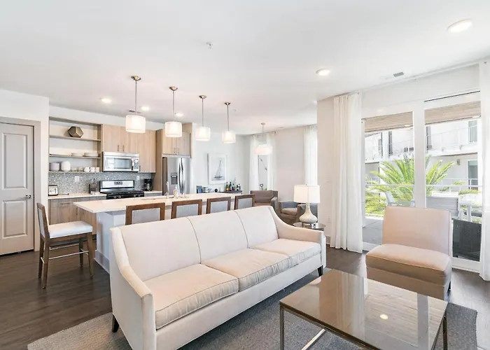 Paradise Palms - The Pointe 336