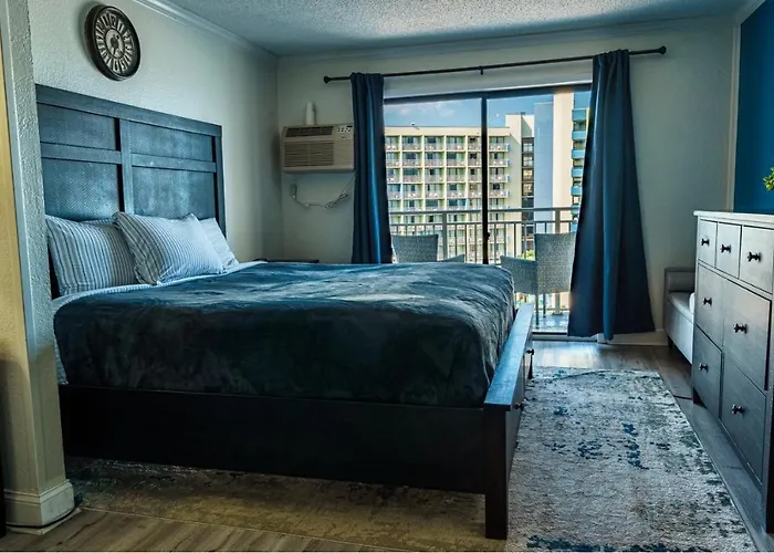 Amazing Ocean View Room With Balcony
