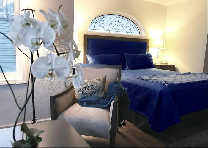 Hotel Breakers Gualala