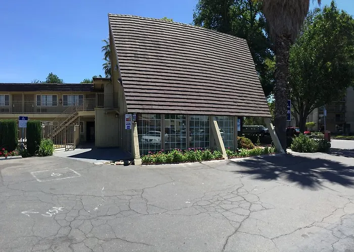 Discovery Inn Modesto