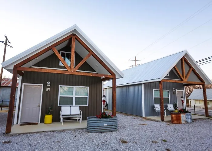 Knotty Squirrel Cabins