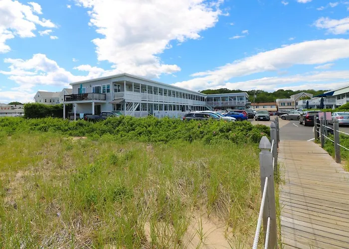 On The Beach Motel Old Orchard Beach