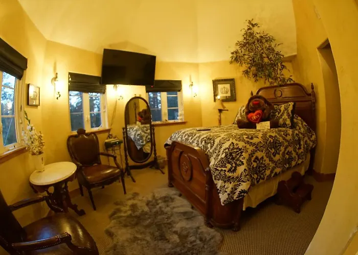 Fleur De Lac Europeran Inn Lake Arrowhead