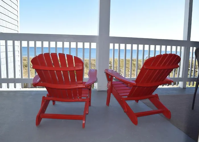Lovely Beachfront Condo With Beach Access, Central Ac, Washer/Dryer & Fast Wifi