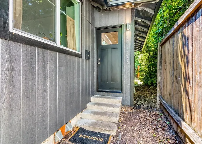 Pearl Street Studio Eugene