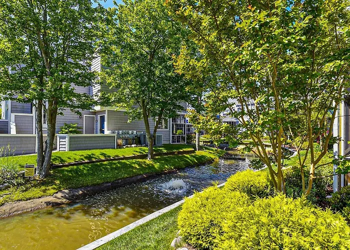 East Of The Sun --- 39770 East Sun Dr #112