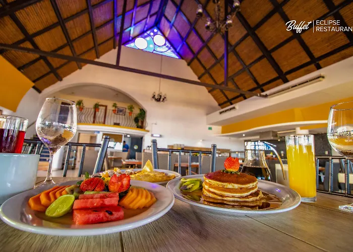 Luna Palace Mazatlan