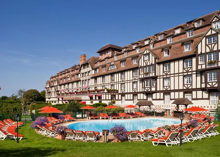 Hotel Barriere L'Hotel Du Golf Saint-Arnoult 