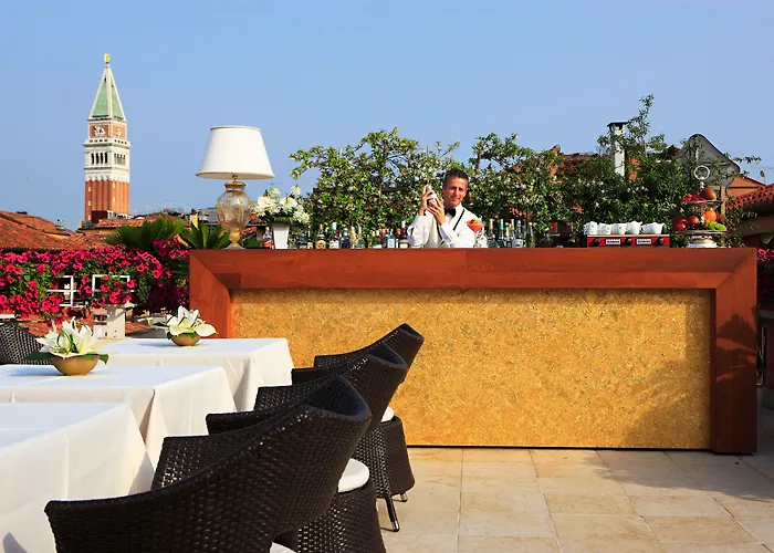 Hotel A La Commedia Venice
