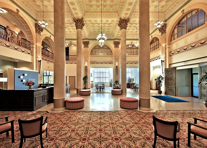 Holiday Inn Express Baltimore-Downtown