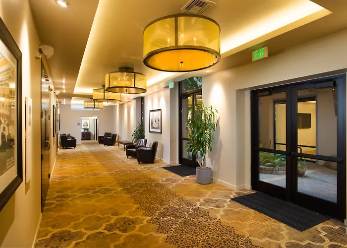 The Mark Spencer Hotel Portland
