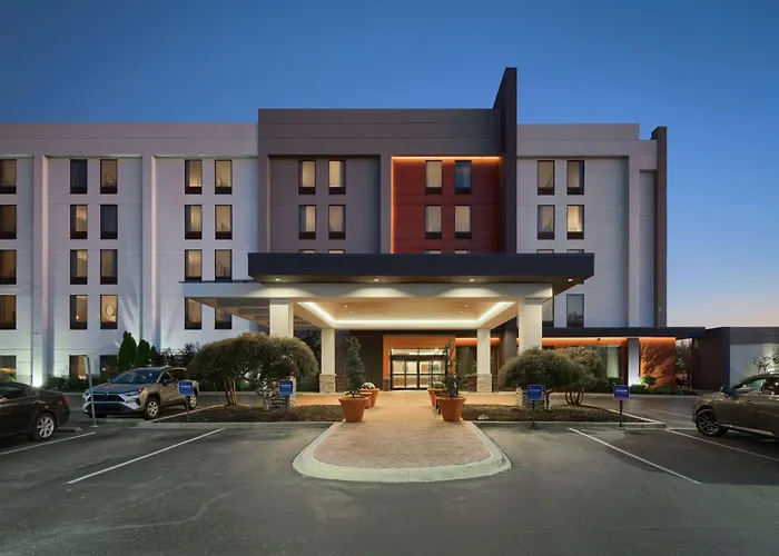 Hampton Inn Louisville Northeast