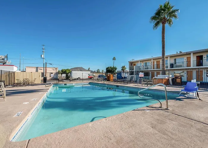 Econo Lodge Phoenix North I-17