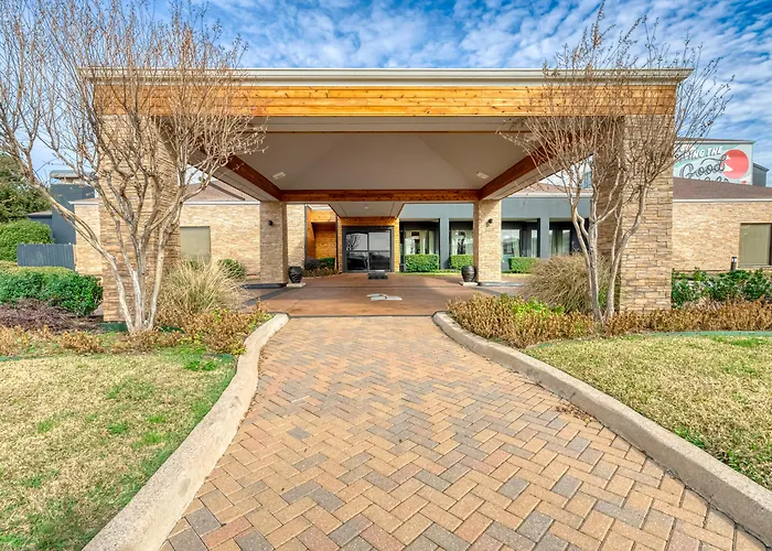 Oyo Townhouse Love Field