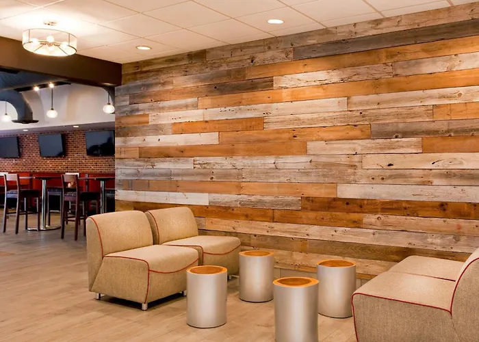 Four Points By Sheraton Cleveland Airport