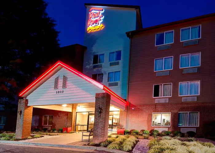 Red Roof Inn Plus Raleigh Downtown Ncsu Conv Center