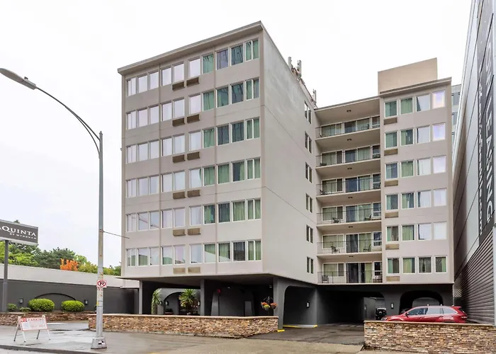 La Quinta By Wyndham Seattle Downtown Hotel