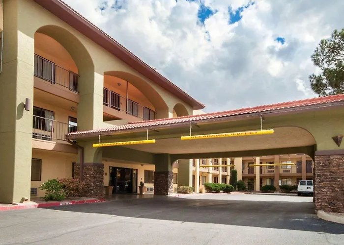 Quality Inn Airport East
