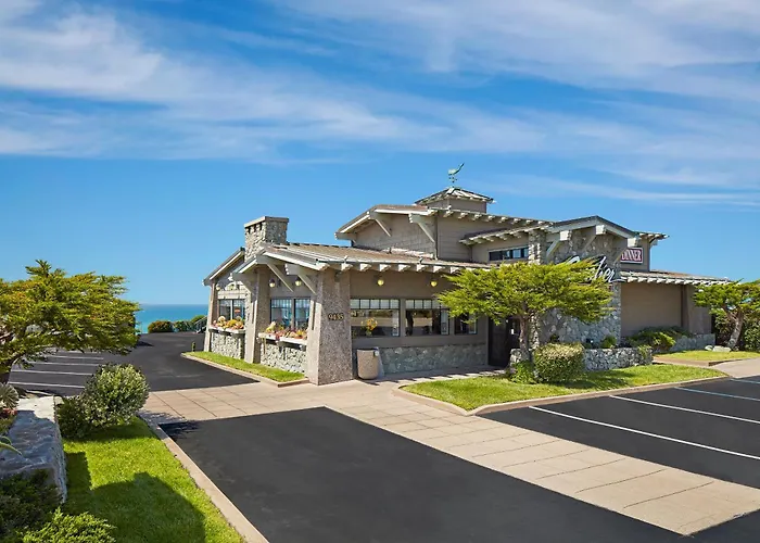 Cavalier Oceanfront Resort San Simeon