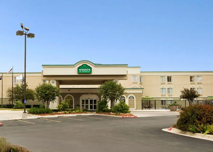 Wingate By Wyndham San Marcos Hotel