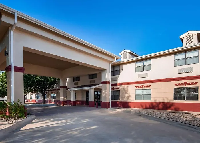 Best Western Inn & Suites Copperas Cove